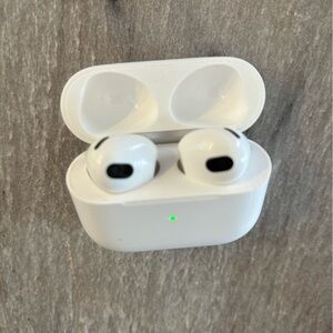 AirPods 3rd Gen